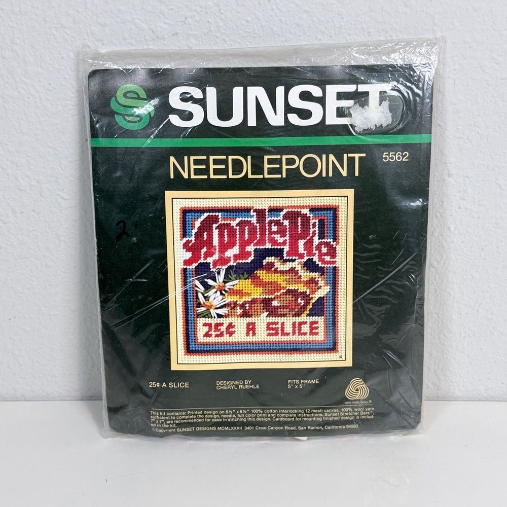 Vintage Sunset Needlepoint Kit Apple Pie Design NIP